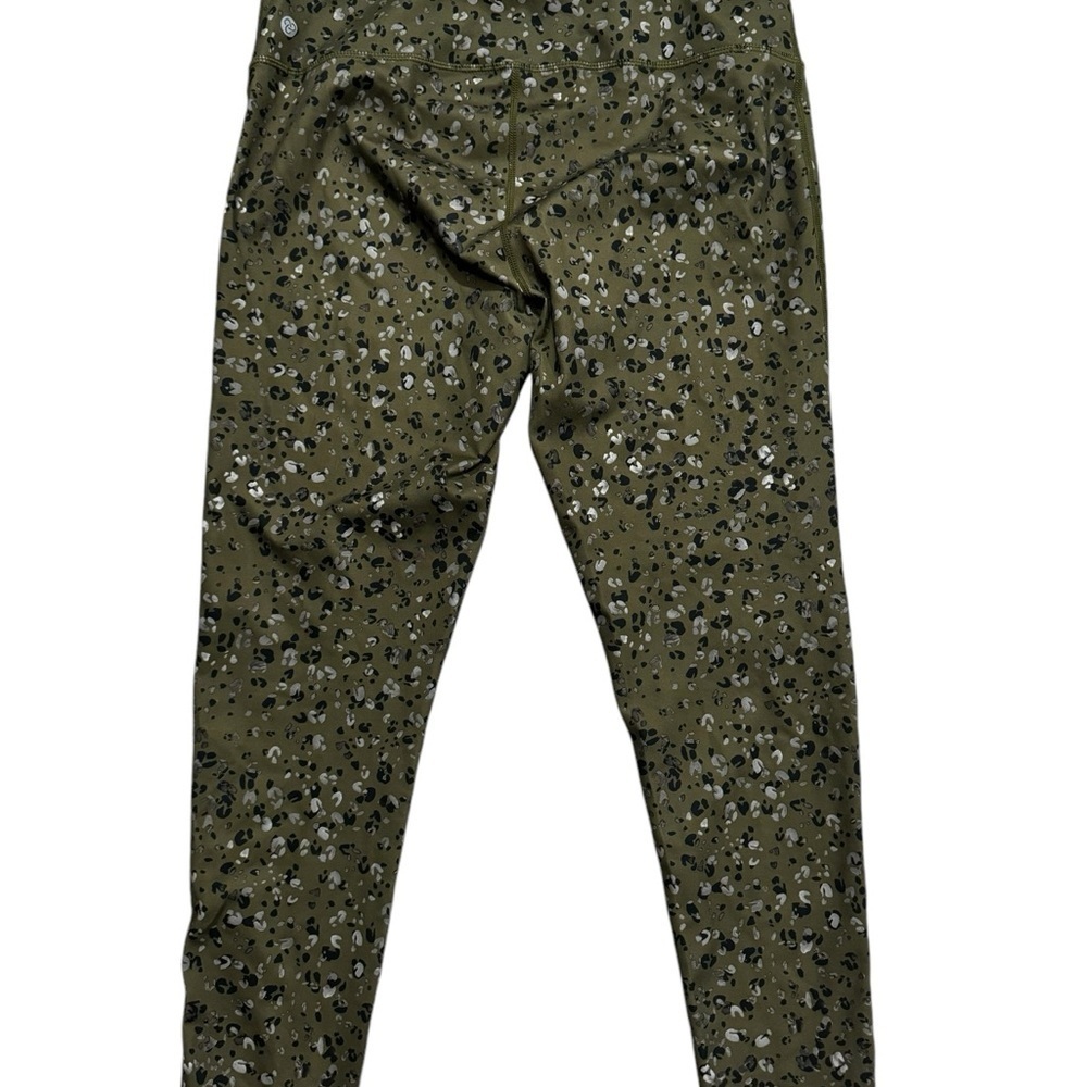 Zella Women’s Ultra High Waist Ankle Leggings Large Green Cheetah Print - Picture 2 of 10